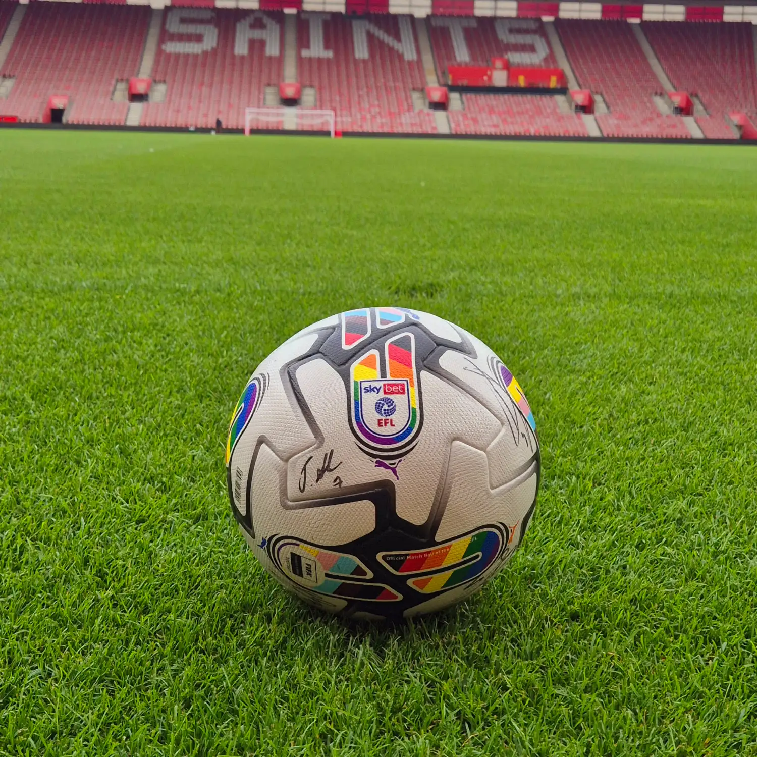 PUMA EFL SIGNED FOOTBALL 1 PUMA EFL SIGNED FOOTBALL